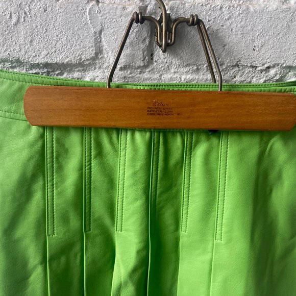 WE11DONE PLEATED VEGAN-LEATHER MINI SKIRT - GREEN - Picture 4 of 7